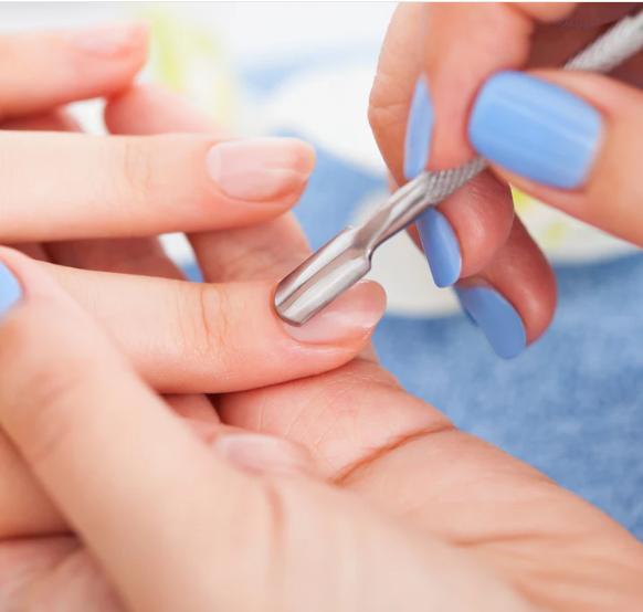 Rimozione gel mani + manicure